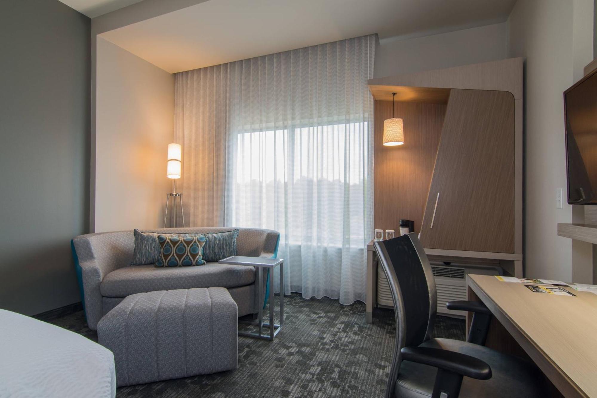 Готель Courtyard By Marriott Raleigh-Durham Airport/Brier Creek Екстер'єр фото